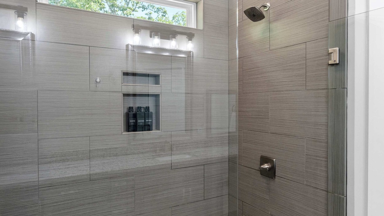Photo of Bathroom in Dickson