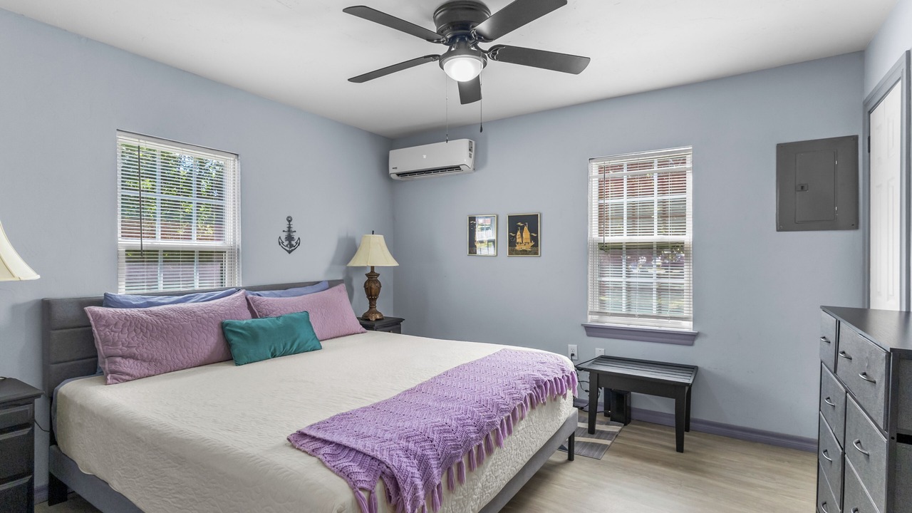Photo of Bedroom in Checotah