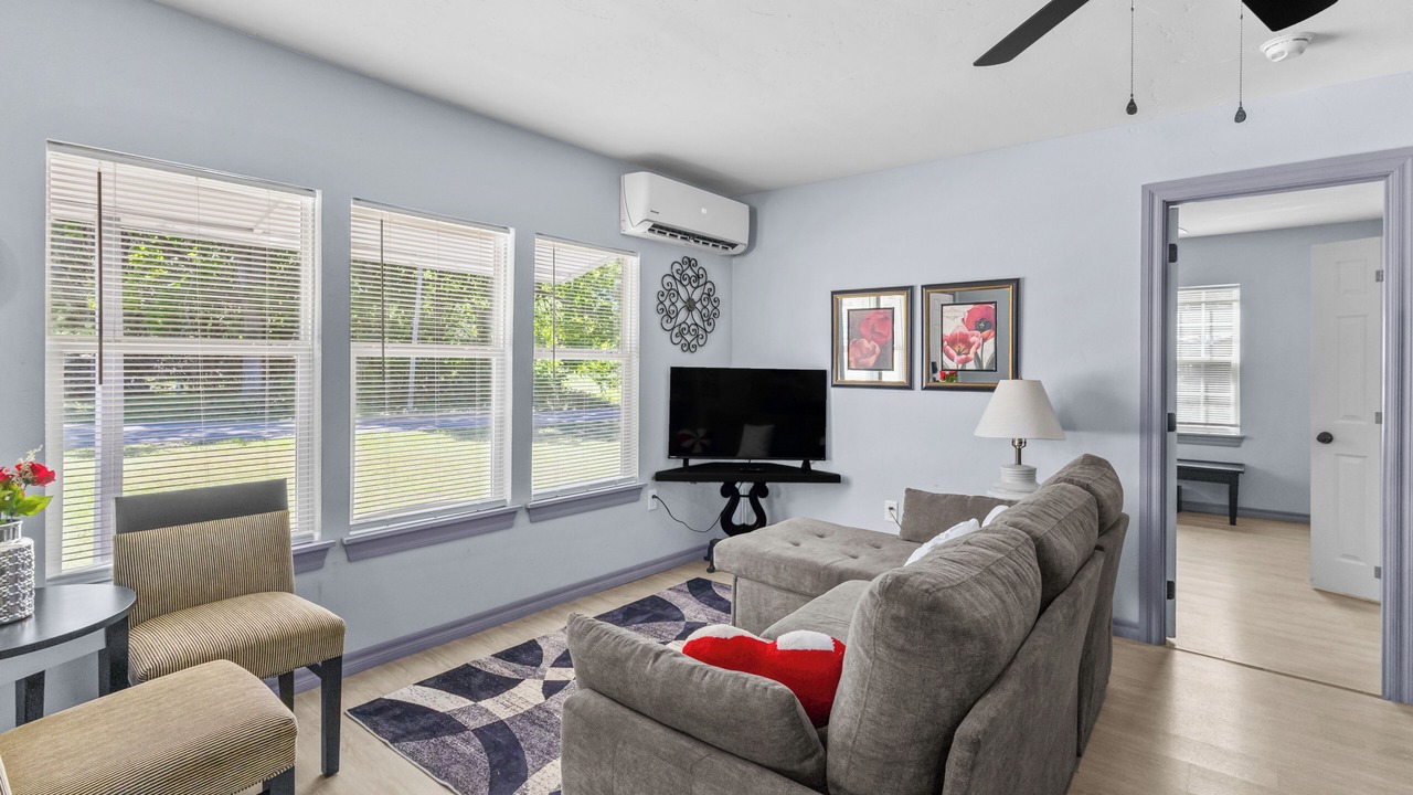 Photo of Livingroom in Checotah