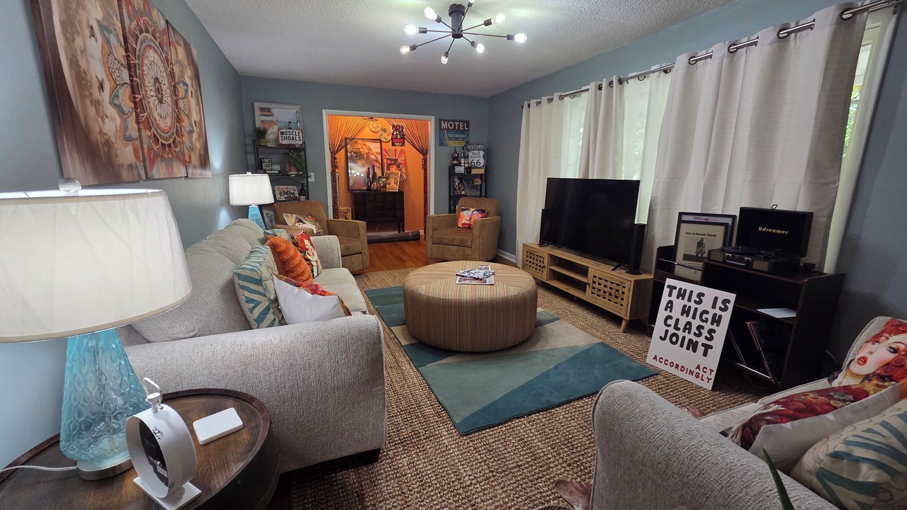Photo of Livingroom in Cherokee