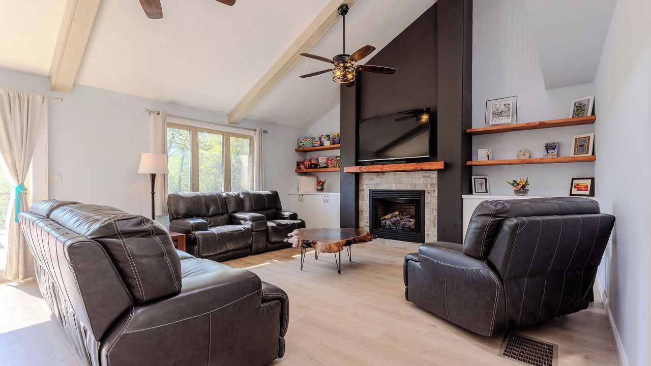 Photo of Livingroom in Bellevue