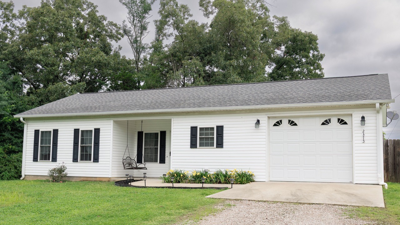 Photo of Outdoor in Adamsville