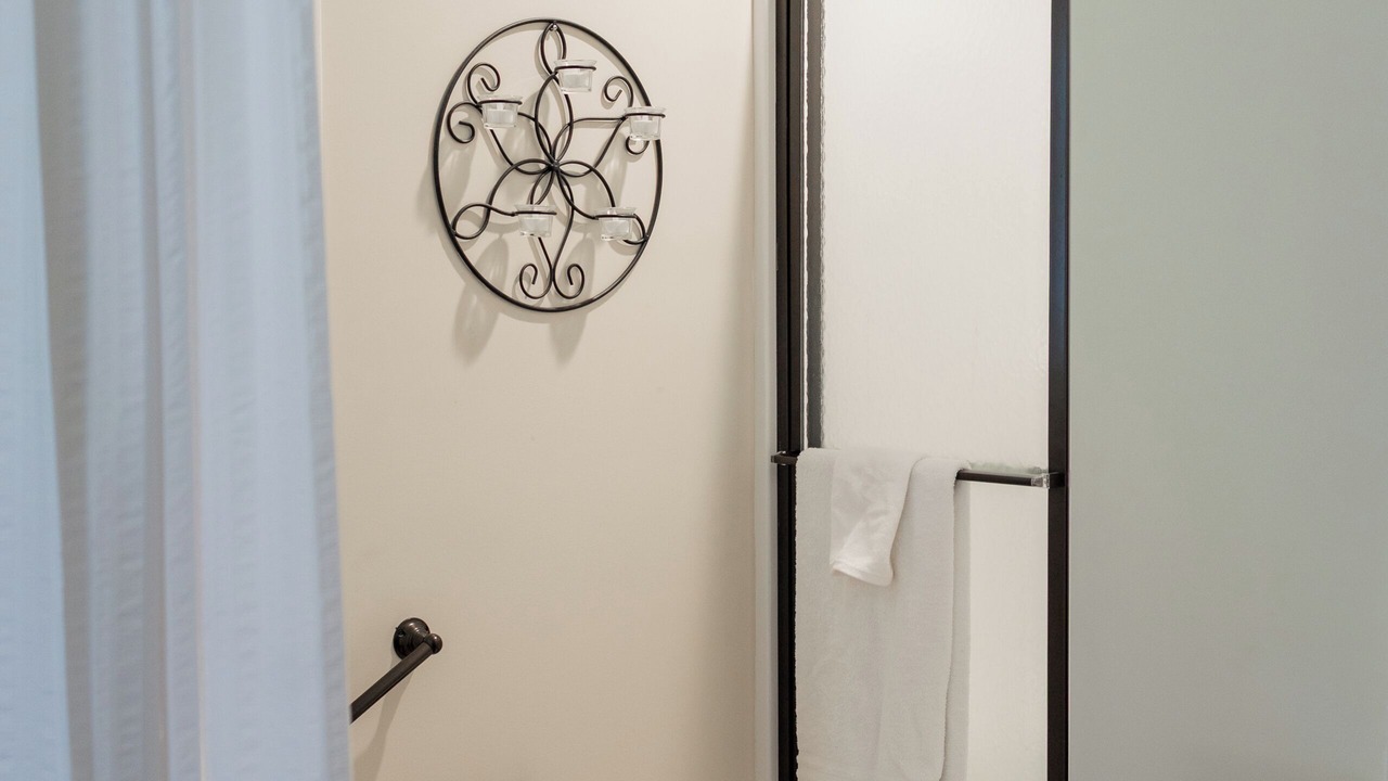 Photo of Bathroom in Adamsville