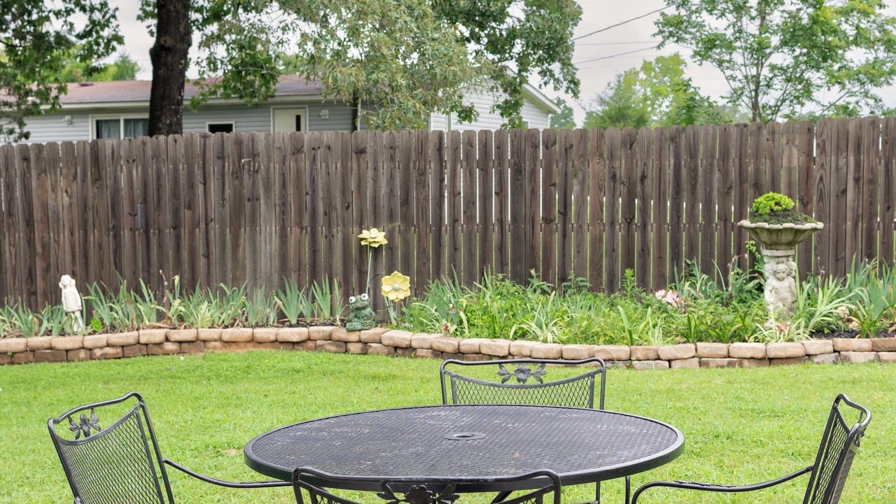 Photo of Outdoor in Adamsville