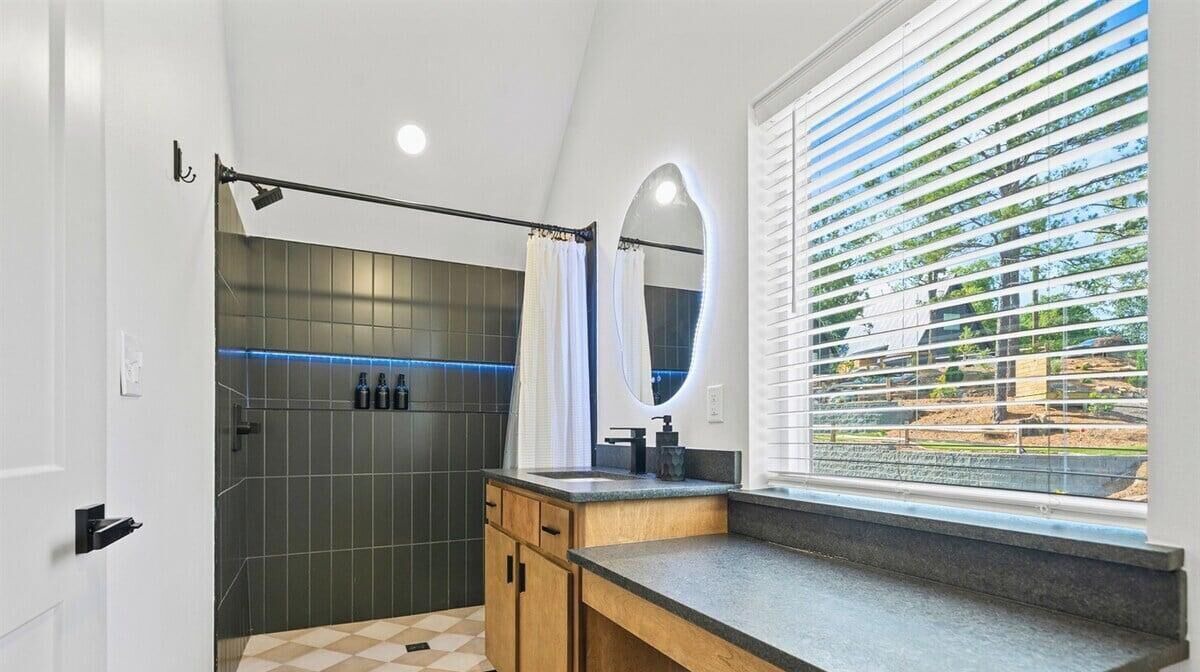 Photo of Bathroom in Mid America