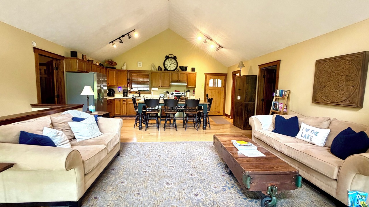 Photo of Livingroom in Caryville
