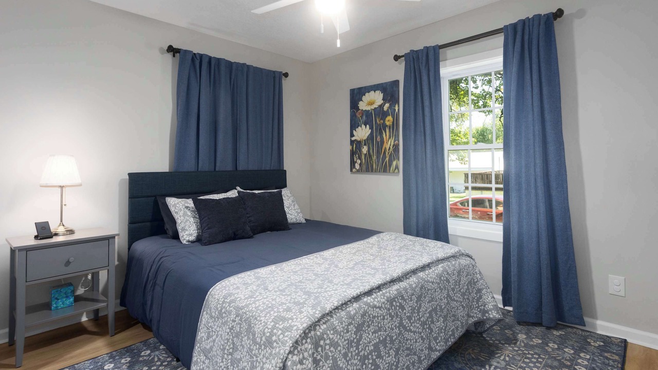 Photo of Bedroom in Waldron