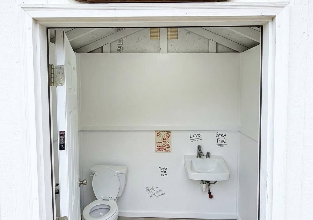 Photo of Bathroom in Leavenworth