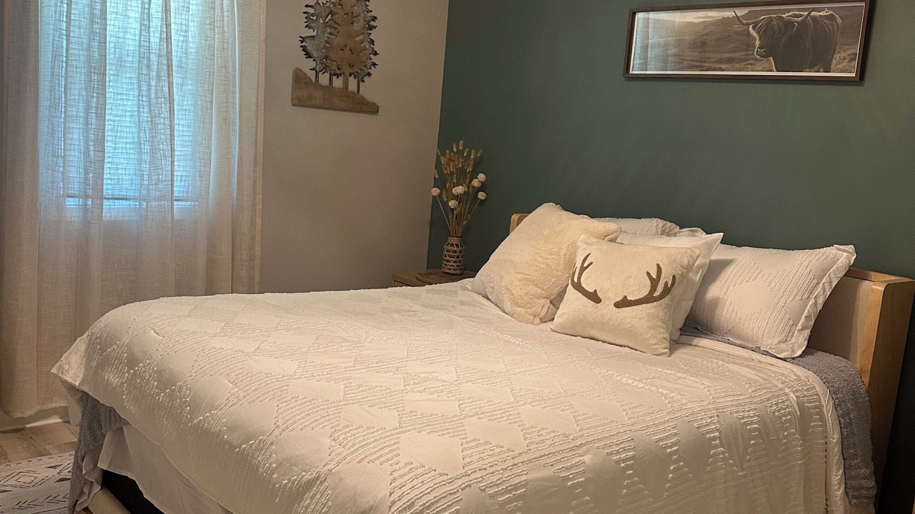 Photo of Bedroom in Smithville