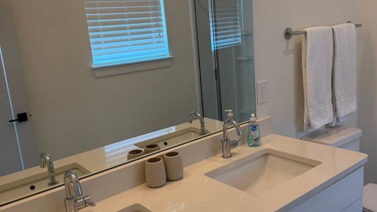 Photo of Bathroom in Dickerson Road