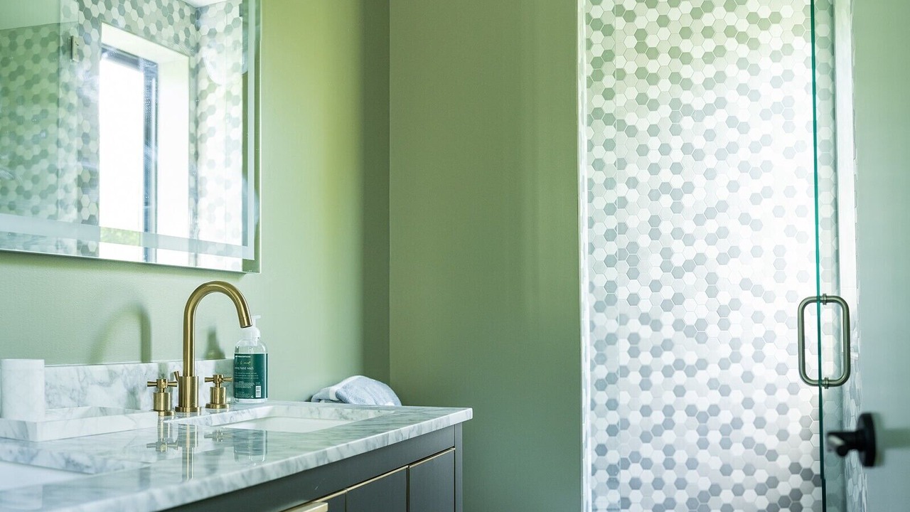 Photo of Bathroom in Westside North