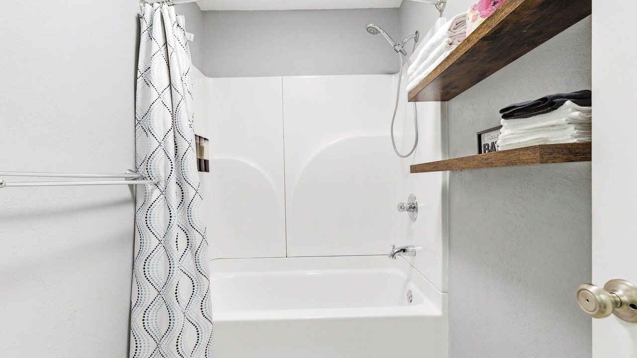 Photo of Bathroom in Harriman