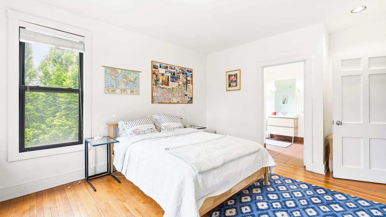 Photo of Bedroom in Westside North