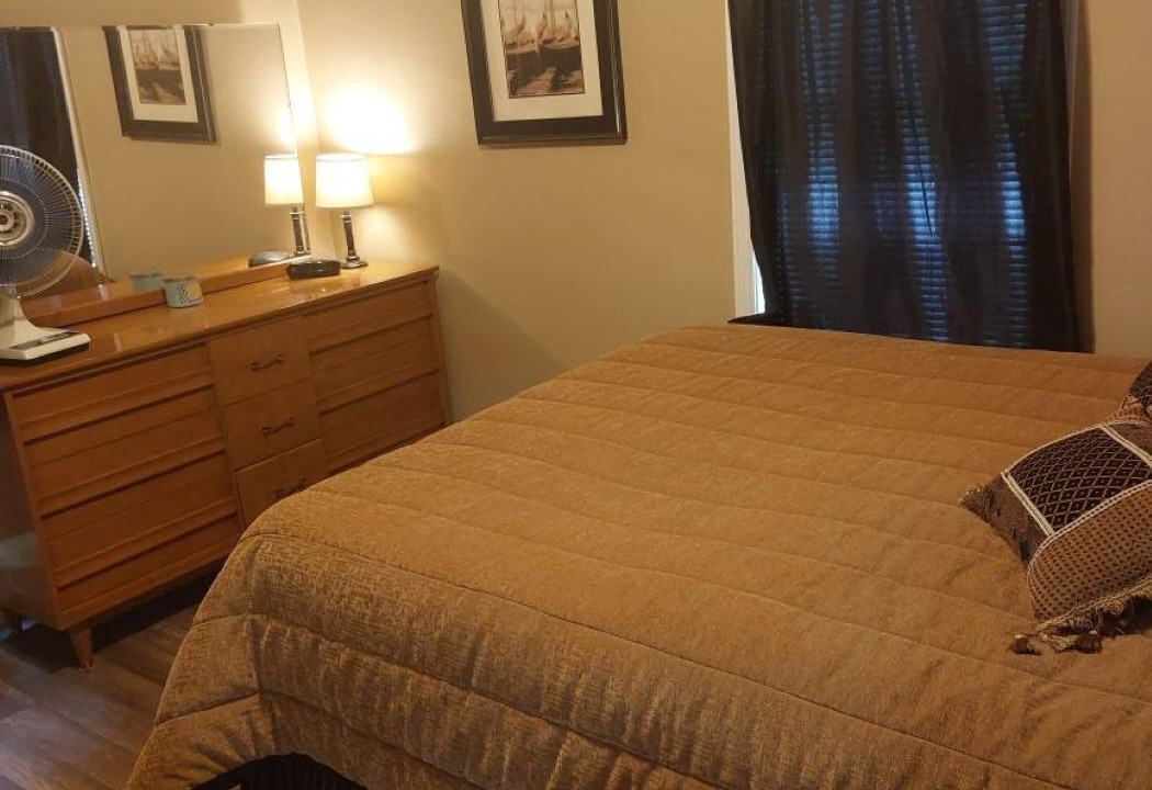Photo of Bedroom in Ellis