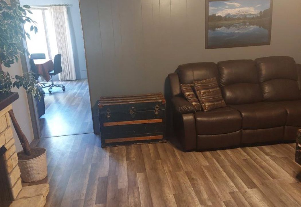 Photo of Livingroom in Ellis