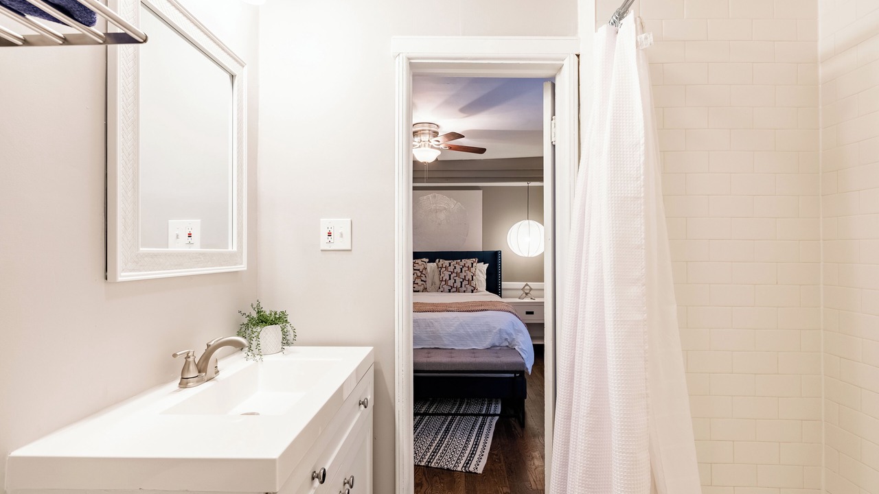Photo of Bedroom in Rosedale