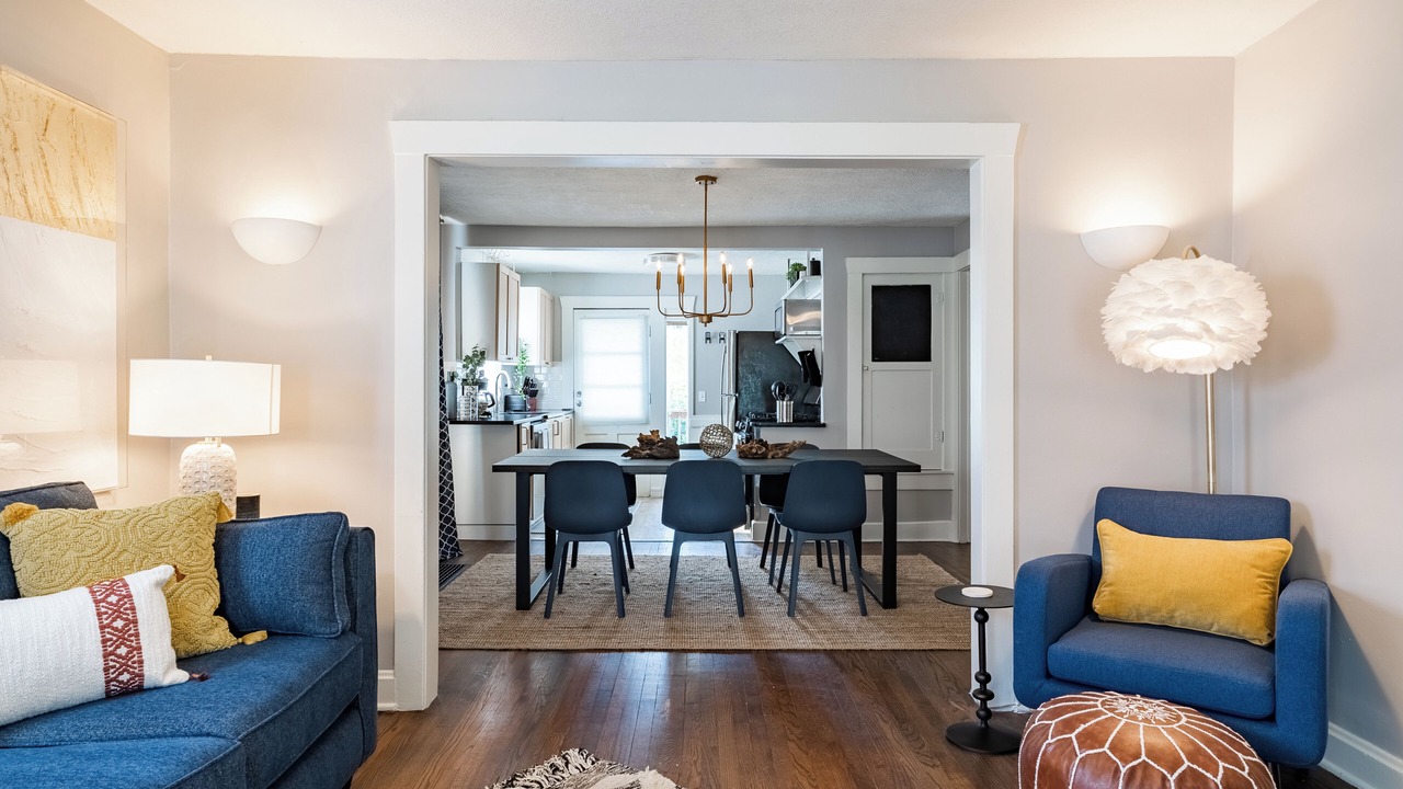 Photo of Livingroom in Rosedale