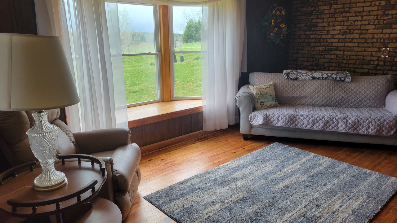 Photo of Livingroom in Ozark