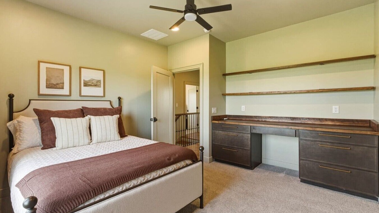 Photo of Bedroom in Simpsonville