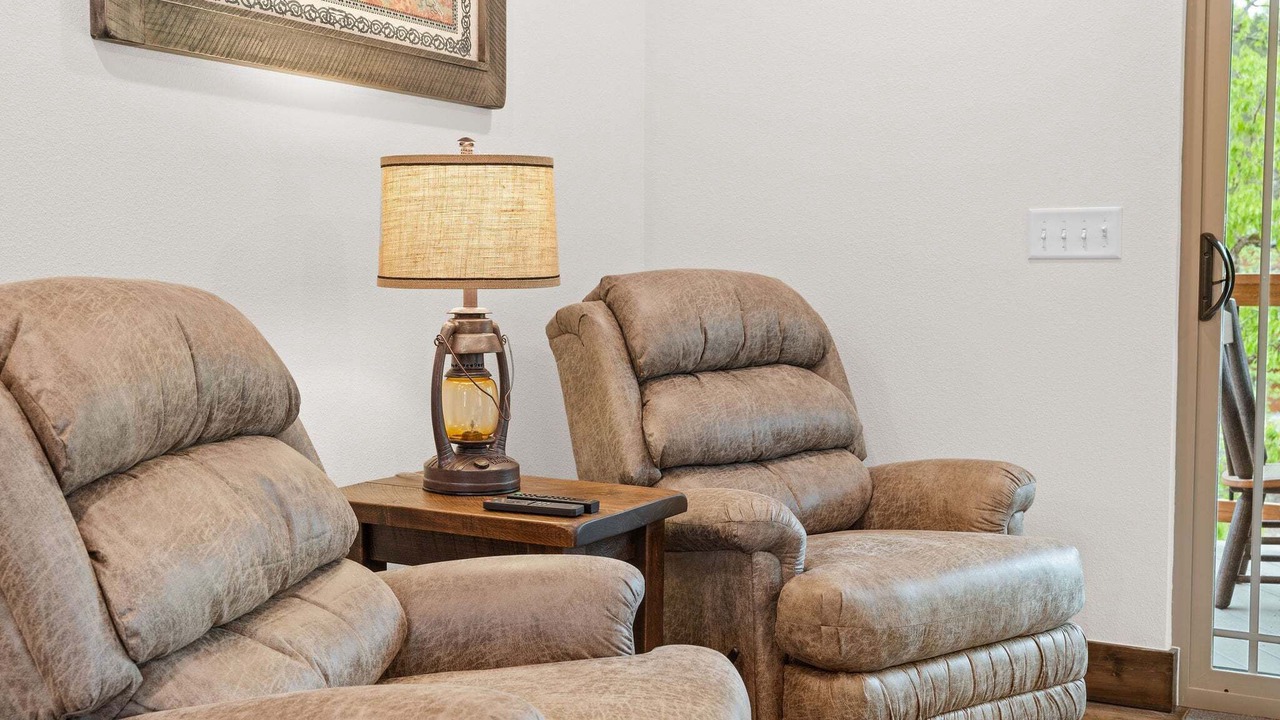 Photo of Livingroom in Hollister