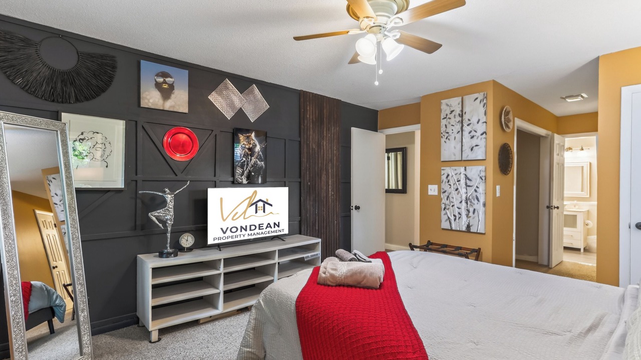 Photo of Bedroom in Overland Park