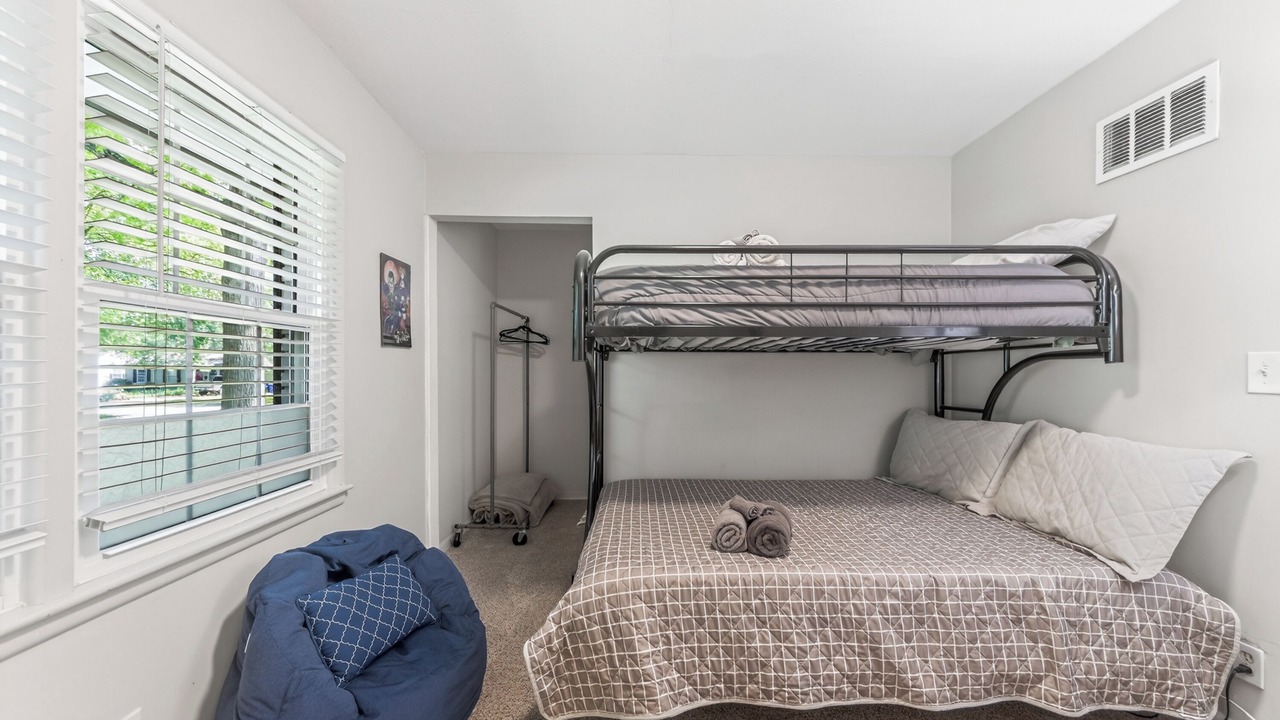 Photo of Bedroom in Overland Park