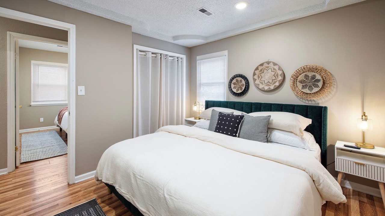 Photo of Bedroom in Tower Homes