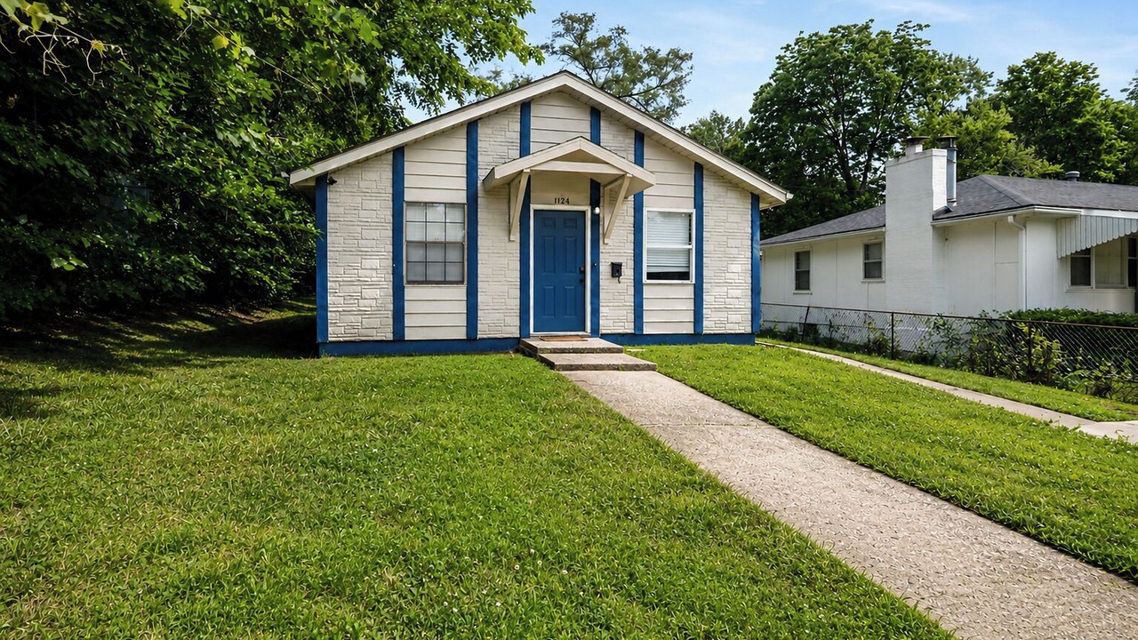 Photo of Outdoor in Tower Homes