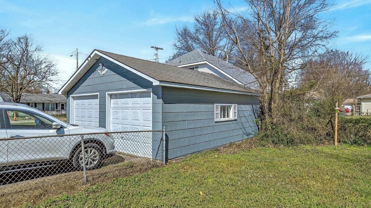 Photo of Outdoor in Springfield