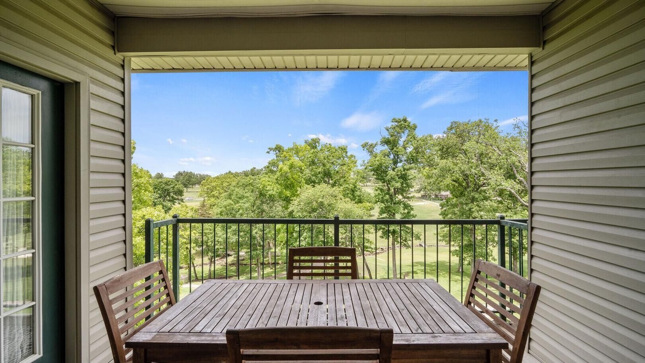 Photo of Patio Balcony in Branson
