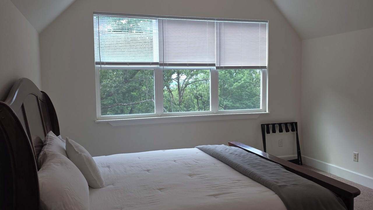 Photo of Bedroom in Eufaula