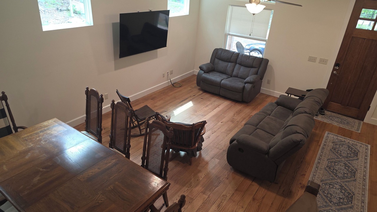 Photo of Livingroom in Eufaula