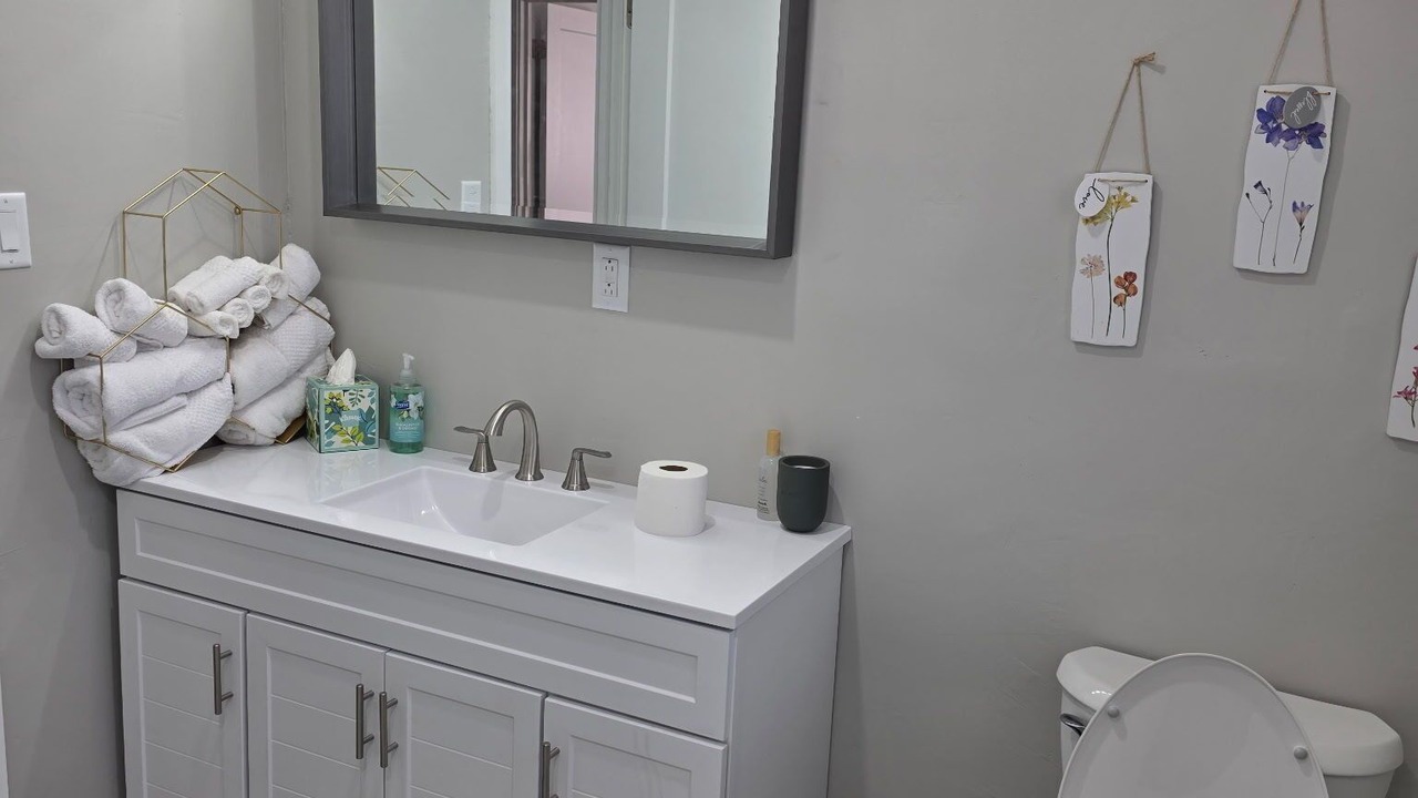 Photo of Bathroom in Pampa