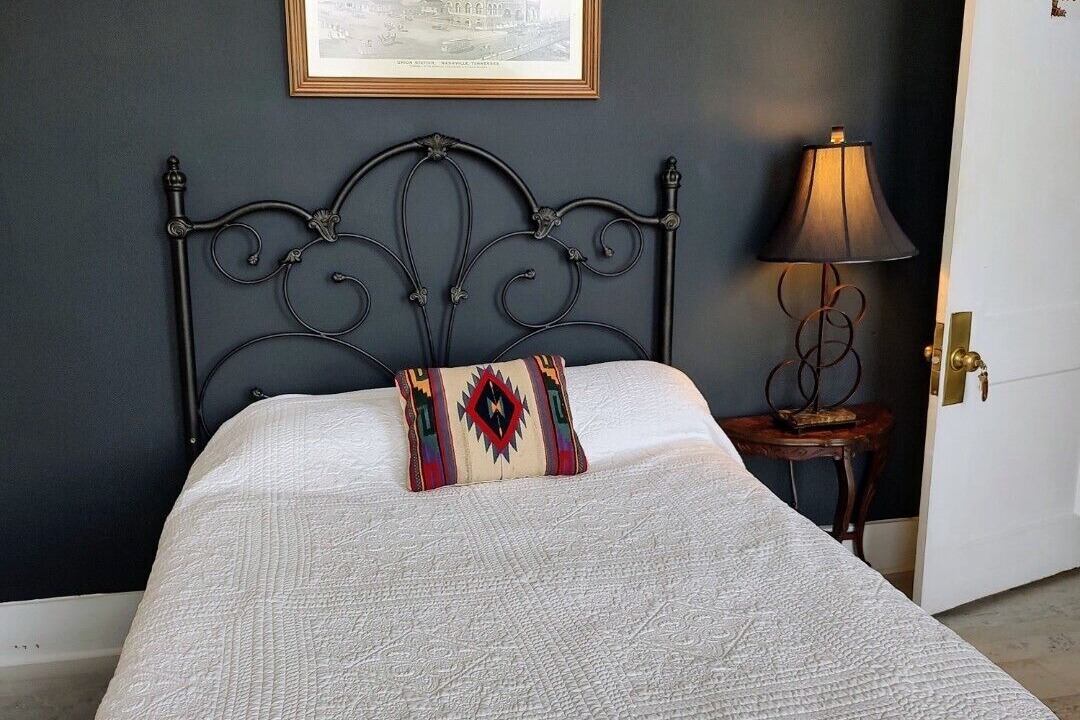 Photo of Bedroom in Cowan
