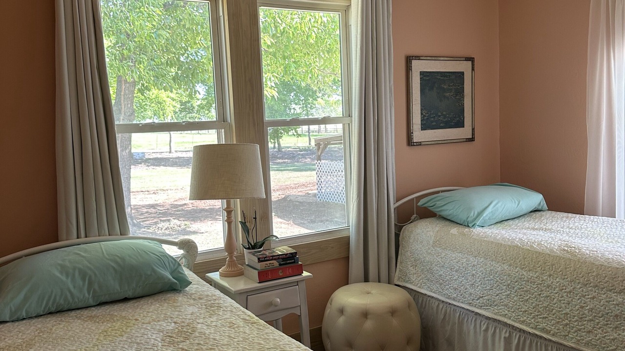 Photo of Bedroom in Ponca City