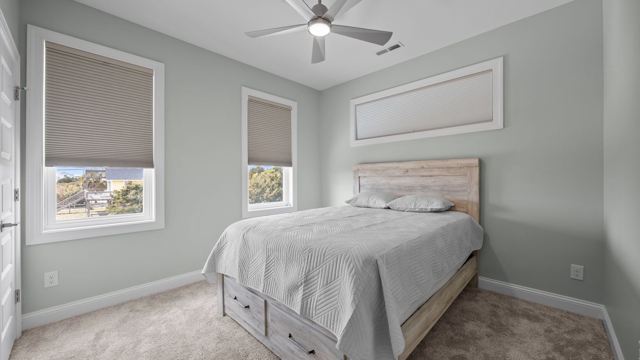 Photo of Bedroom in Emerald Isle
