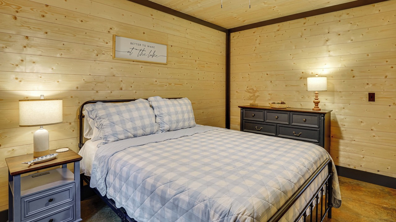 Photo of Bedroom in Murray