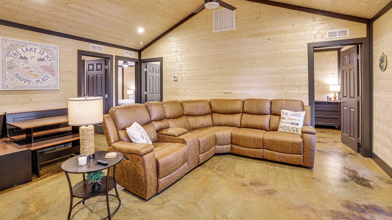Photo of Livingroom in Murray