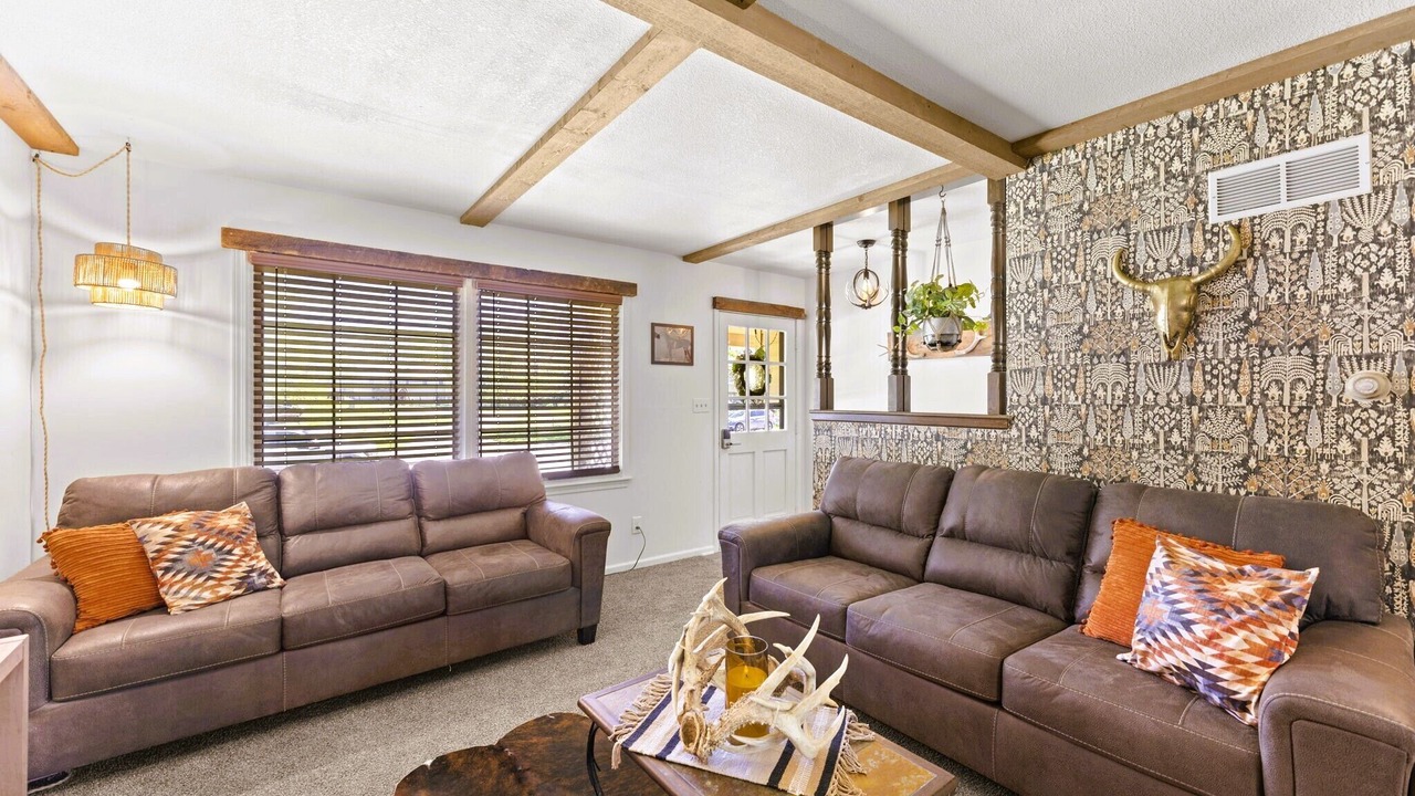 Photo of Livingroom in Franklin County