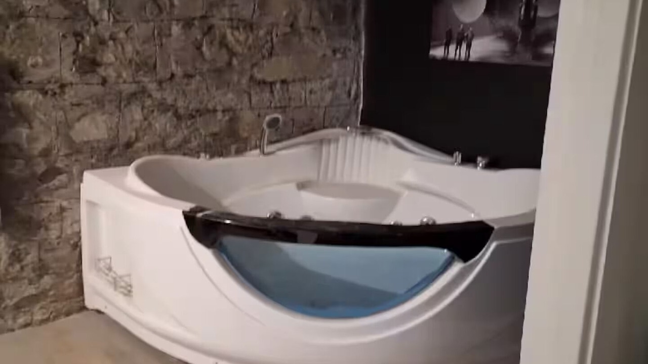 Photo of Bathroom in Greenfield