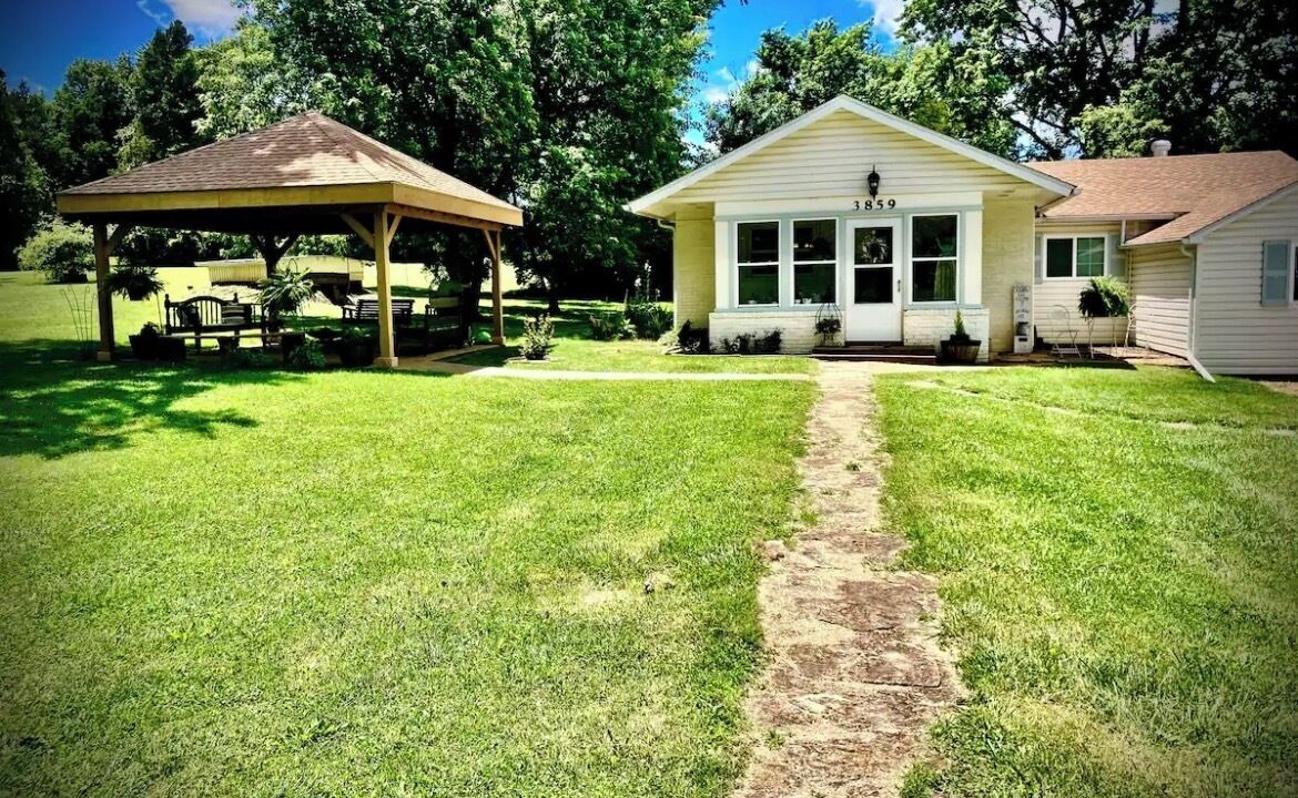 Photo of Outdoor in Farmington