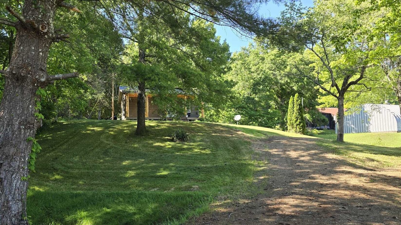 Photo of Outdoor in Bakerton