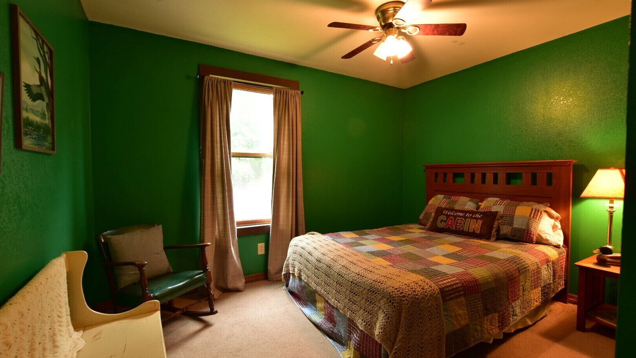 Photo of Bedroom in Bourbon