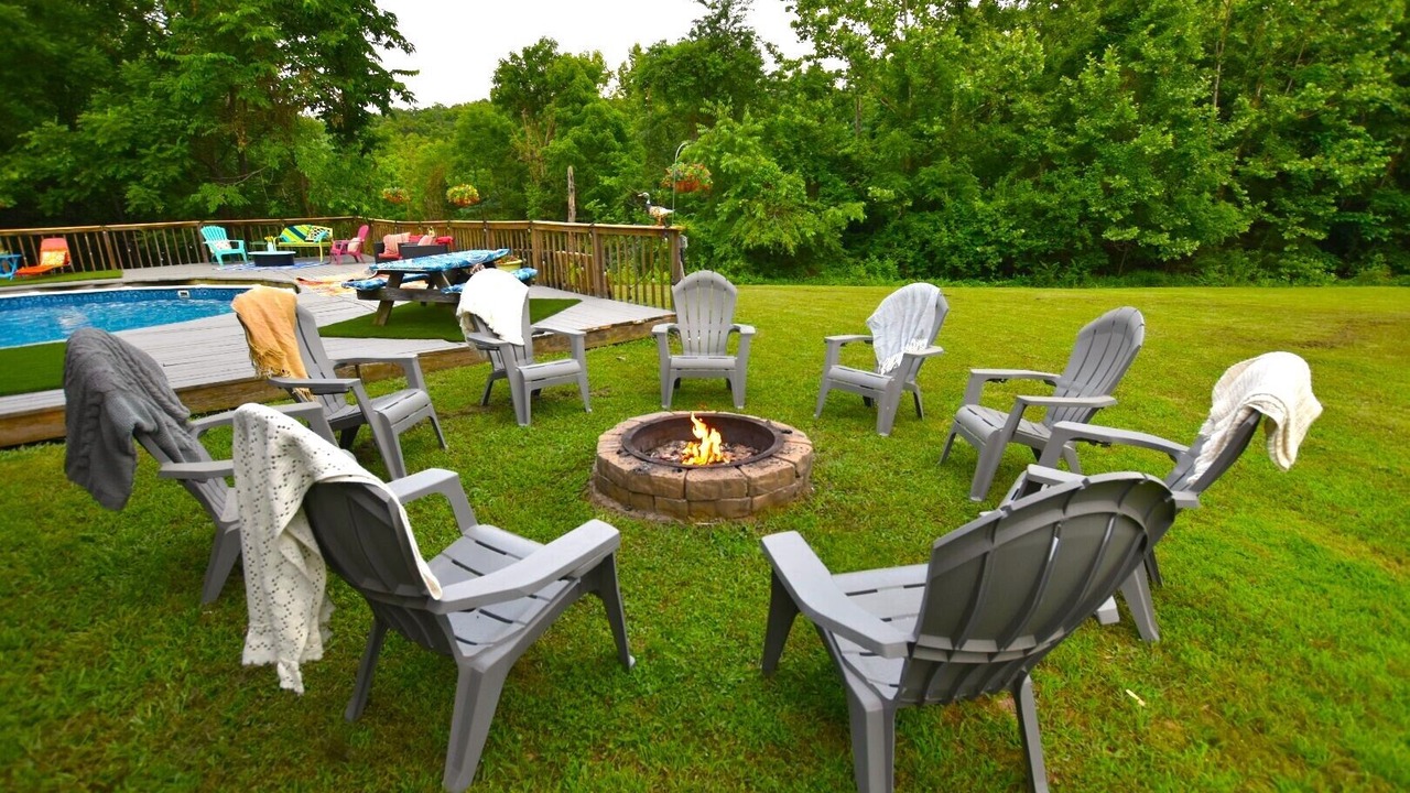 Photo of Outdoor in Bourbon