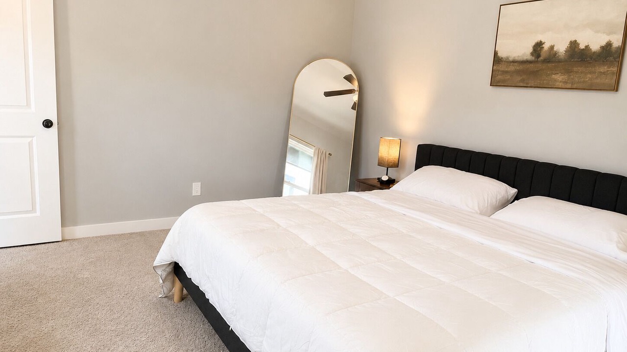 Photo of Bedroom in Broken Arrow