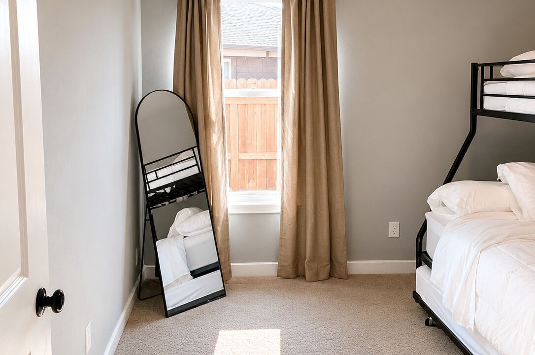 Photo of Bedroom in Broken Arrow
