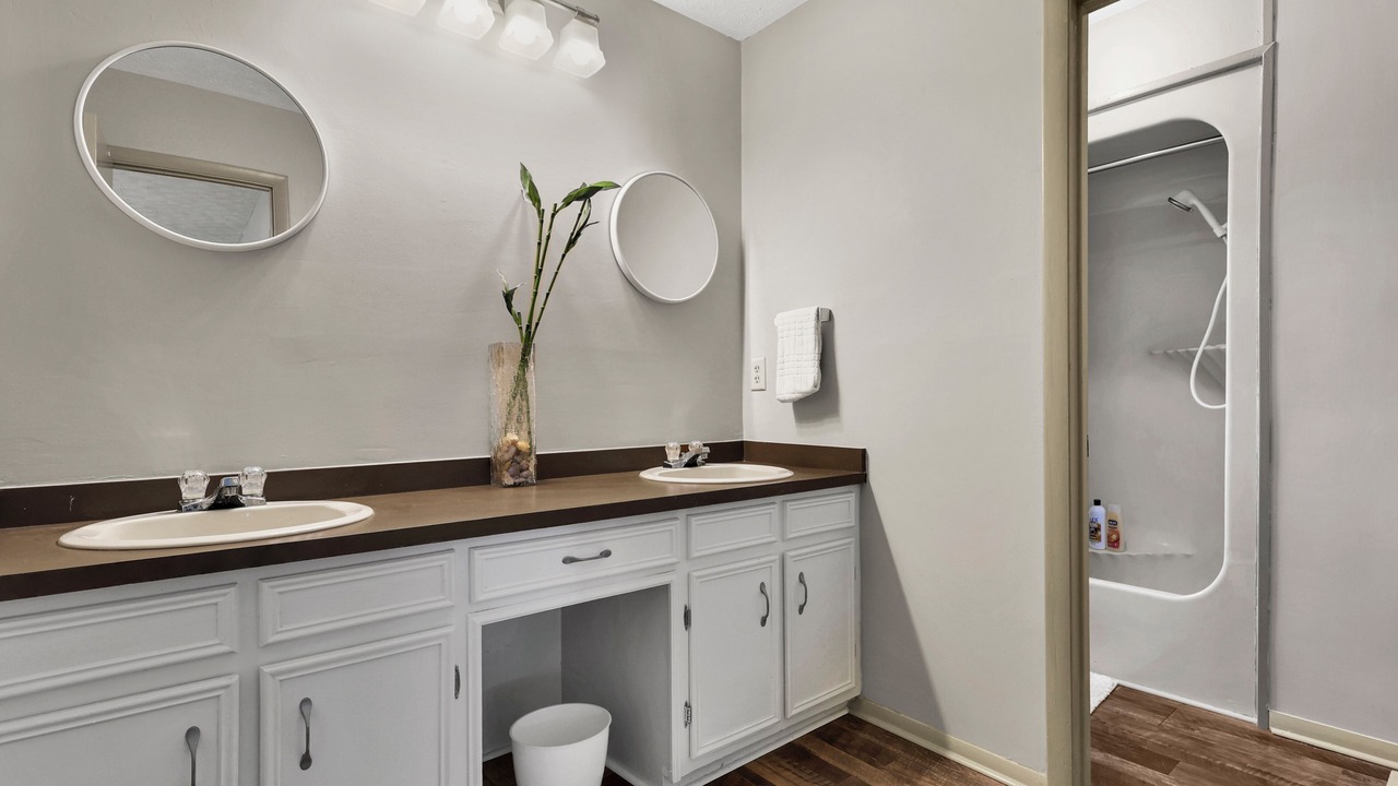Photo of Bathroom in Drake