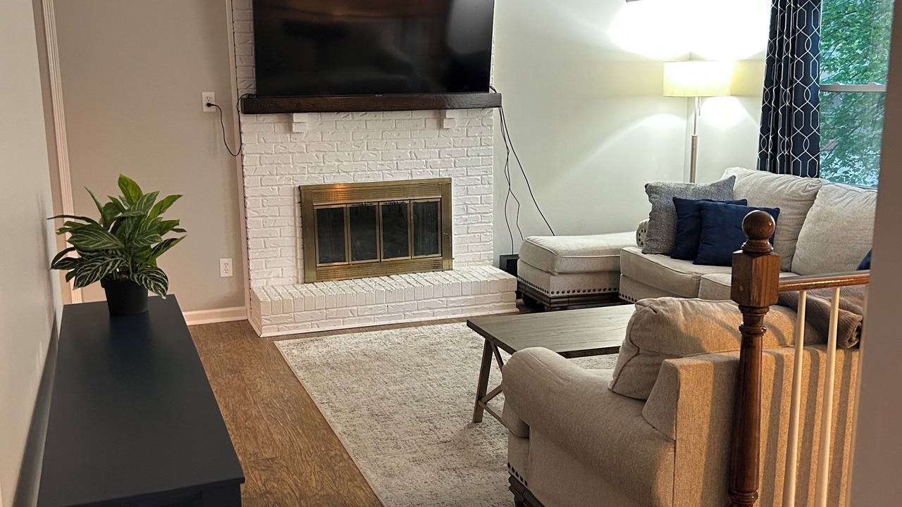 Photo of Livingroom in Olathe