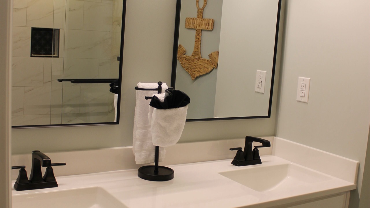 Photo of Bathroom in Grove