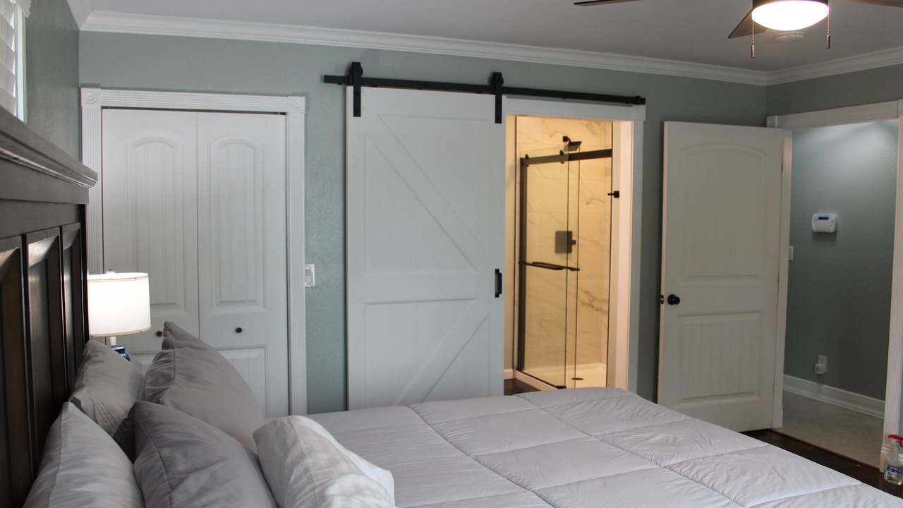 Photo of Bathroom in Grove